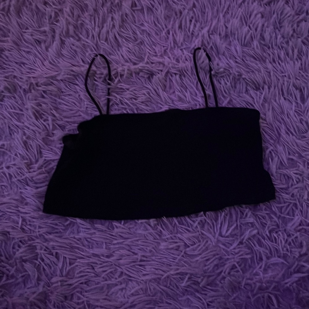 Plain black SHEIN top